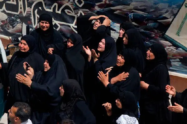 ISIS captures Mosul and Tikrit, eyes Baghdad;  Kurdish militants seize Kirkuk