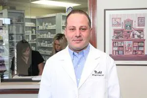 Snyder appoints Dearborn  pharmacist to Michigan Board