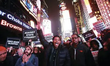 NY policeman not indicted in chokehold death