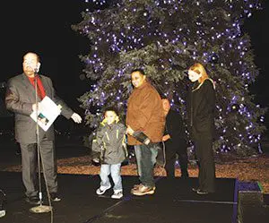 Mayor O'Reilly, Lowrey student light the City of Dearborn Christmas tree