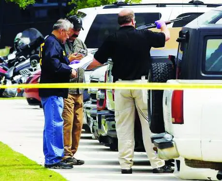 Texas police seek gang truce, end of bloodshed after deadly brawl