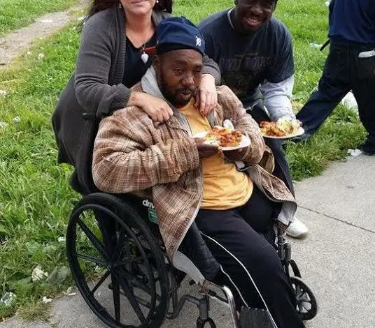Arab women prepare meals for Detroit’s needy everyday this Ramadan