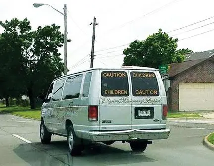 Residents ignore Arizona pastor’s visit to "save" Muslims in Dearborn