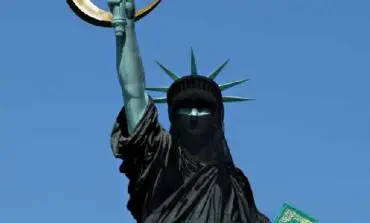 Army post prohibits vendor from selling anti-Islamic T-shirt