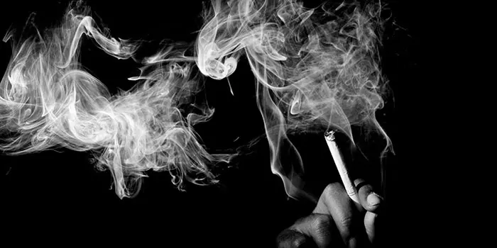 Adult smoking rate in the U.S. falling fast