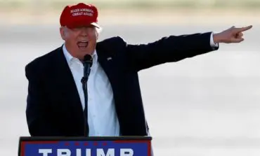 U.S. intelligence officials fear Trump will spill secrets