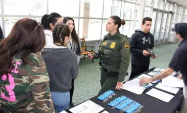 Federal Middle Eastern officers inspire youth to pursue law enforcement careers