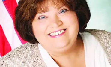 Lisa Hicks-Clayton sworn in as Dearborn Heights treasurer