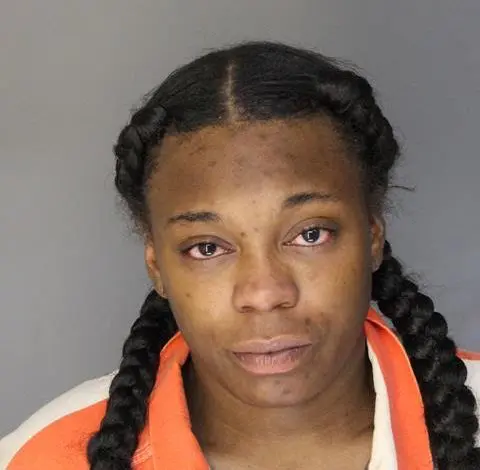 Customer helps Dearborn police catch bank robbery suspect