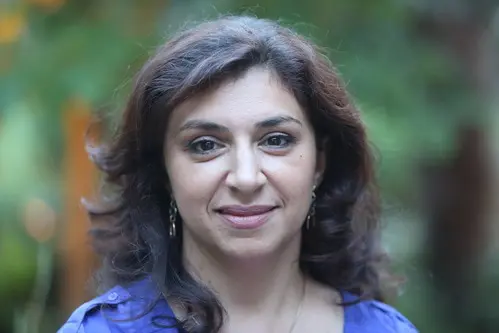 Arab American poet finds inspiration in her heritage