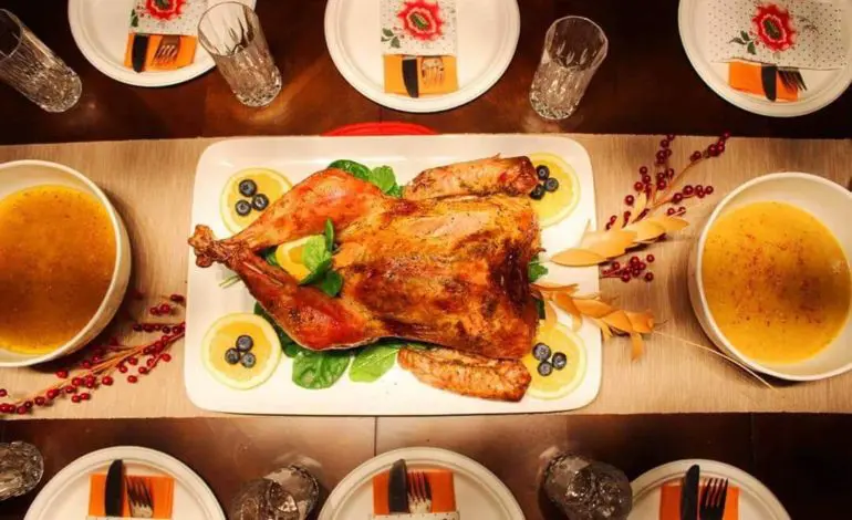 Dearborn families gather to celebrate Thanksgiving