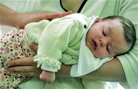 Babies learn what words mean before they can use them