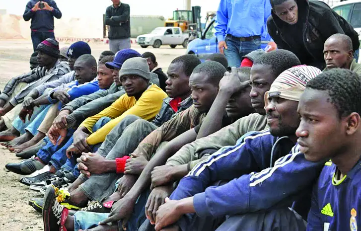 Israel offers African migrants money to leave or face imprisonment