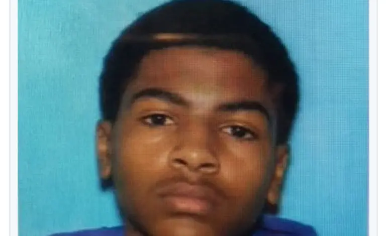 2 dead, suspect at large after shooting at Central Michigan University