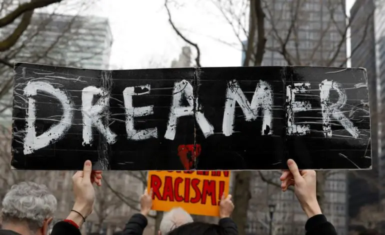 Push for 'Dreamer' immigration bill gains steam in House of Representatives