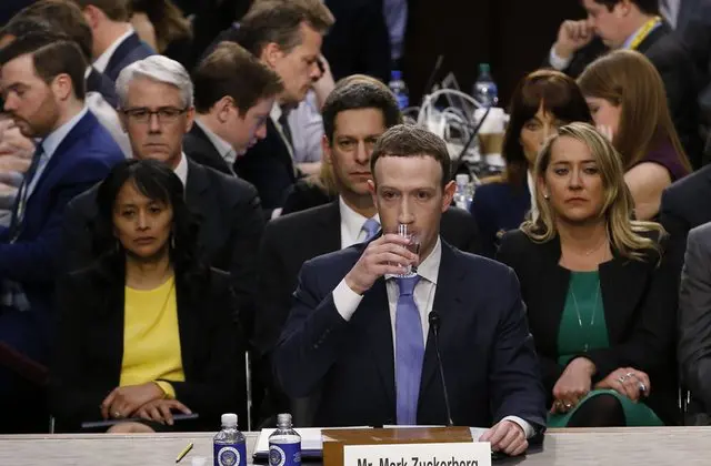 Facebook CEO Zuckerberg starts testifying in Senate hearing