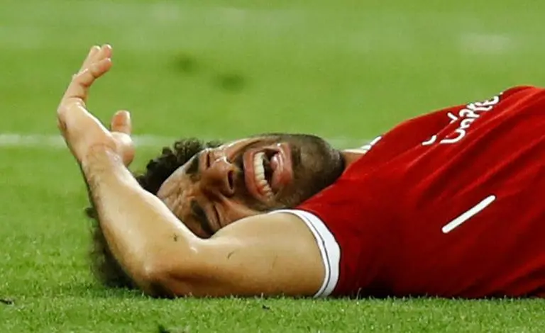 Egypt's Salah out for up to four weeks