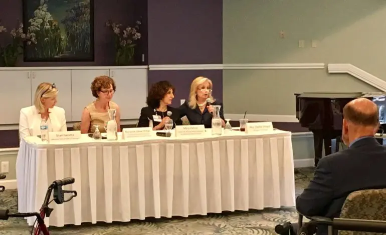 Dingell, local experts hold healthcare forum in Dearborn