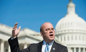 U.S. lawmakers consider bill to ban arms sales to Saudi Arabia