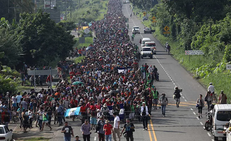 Pentagon may send troops to U.S.-Mexico border to stop migrant caravan