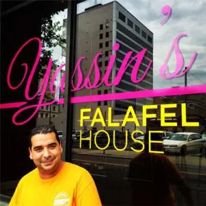 Syrian refugee's falafel restaurant named 'The Nicest Place in America'