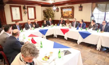 Arab American community leaders meet with Stabenow over anti-BDS bill, protest her 'yes' vote