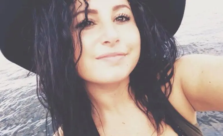 Dearborn Heights poet uses writing to heal from trauma