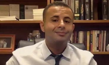 Arab American professor alleges racial discrimination on Delta flight bound to Atlanta