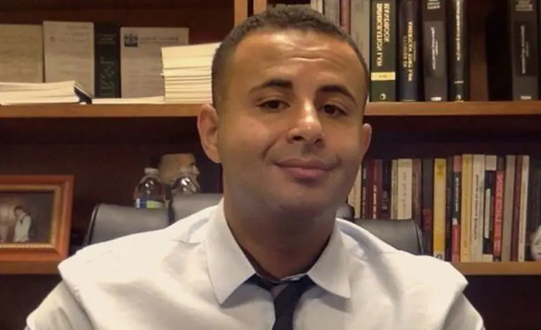 Arab American professor alleges racial discrimination on Delta flight bound to Atlanta