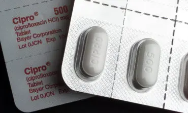 Certain class of antibiotics linked to increased risk of fatal heart vessel tears, FDA warns