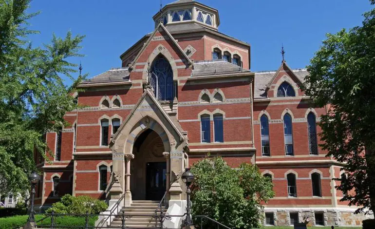 Ivy League university passes divestment referendum in favor of Palestinians