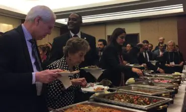 Ramadan feast held on Capitol Hill as Muslim lawmakers break fast, Trump holds separate iftar