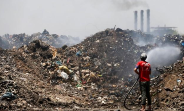 Iraqi citizens choked by worsening pollution problem, government negligence