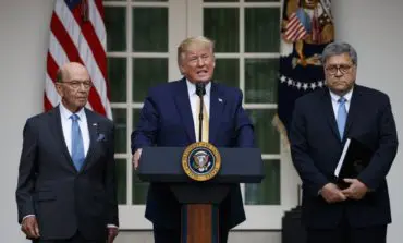 Trump gives up on citizenship question on 2020 Census