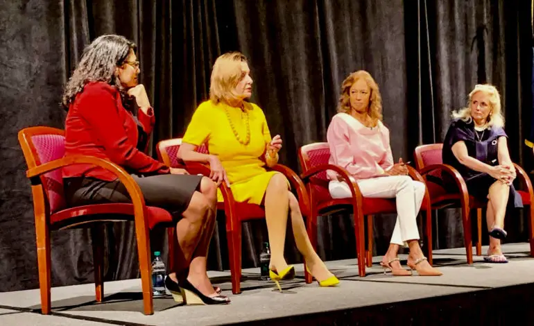 Speaker Nancy Pelosi visits Dearborn and Detroit, calls Trump's comments "racist", speaks to Arab American activists