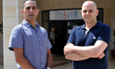 Arab man gets rejected by Upper Nazareth country club; his lawyer then poses as a Jewish man and gets in