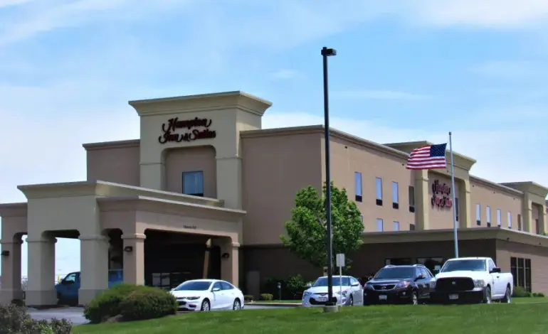 Arab American mother allegedly evicted from Florida hotel because of her perceived religion: “We don't want you here”