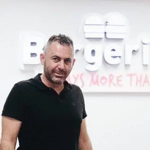 Photo: Fans of Oren Loni Facebook page