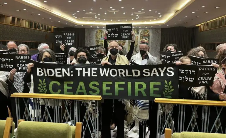 American rabbis hold protest calling for ceasefire during United Nations General Assembly in New York
