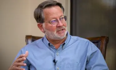 Peters clinches AAPAC endorsement, talks environment, foreign policy, community