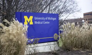 Michigan: Cases of coronavirus might peak “in next few days”, some hospital systems predict