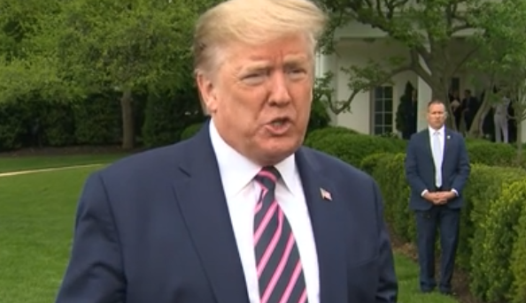 Trump, Pence test negative for coronavirus after White House valet was reportedly infected