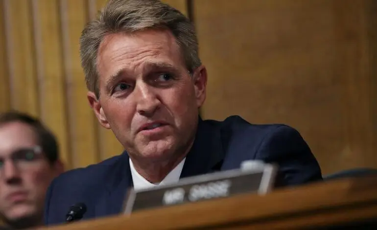 Republican ex-lawmakers back Biden on first day of Trump convention