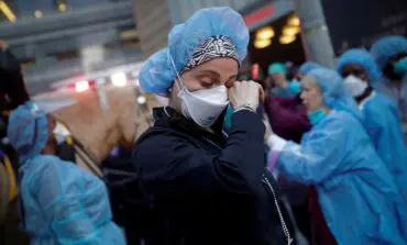 U.S. surpasses grim milestone of 200,000 COVID-19 deaths