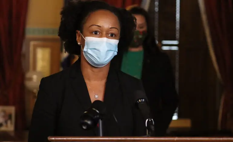 Chief medical executive recommends mask mandate for schools, state still allowing districts to decide