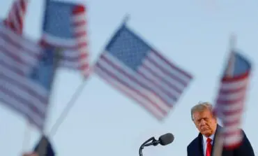 House Dems to send Trump impeachment article to Senate Monday