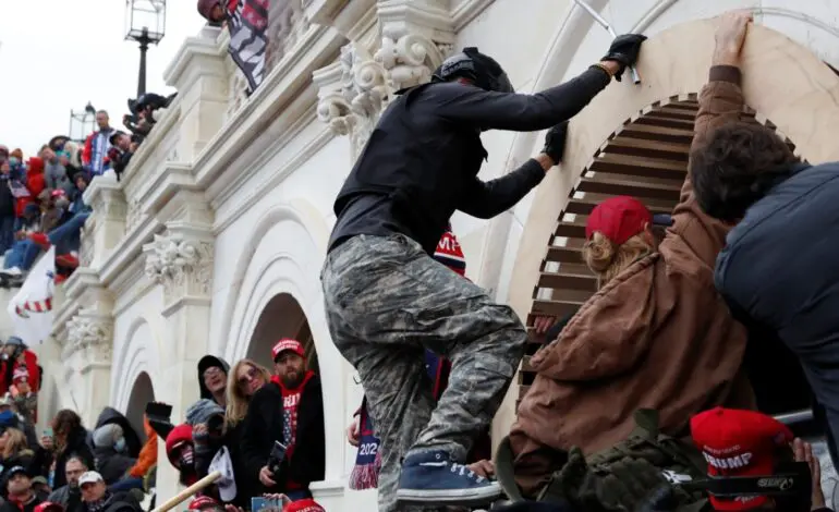 D.C. Police chief: Trump supporters want to “blow up” Capitol at State of the Union