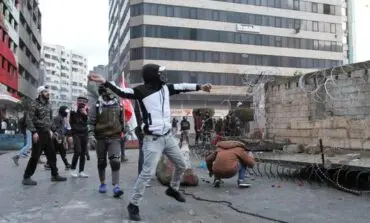 Roadblocks cleared in Lebanon after week of protests