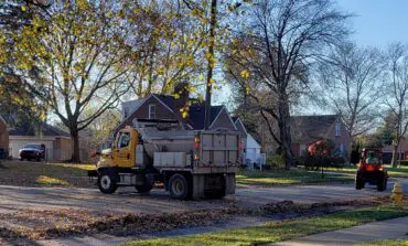 Loose leaf collection ends week of  Nov. 29 – Dec. 3; bagged collection to end week of Dec. 6-10