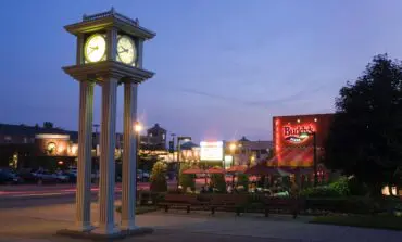 Downtown Dearborn merchants and eateries to offer prizes to customers who shop local